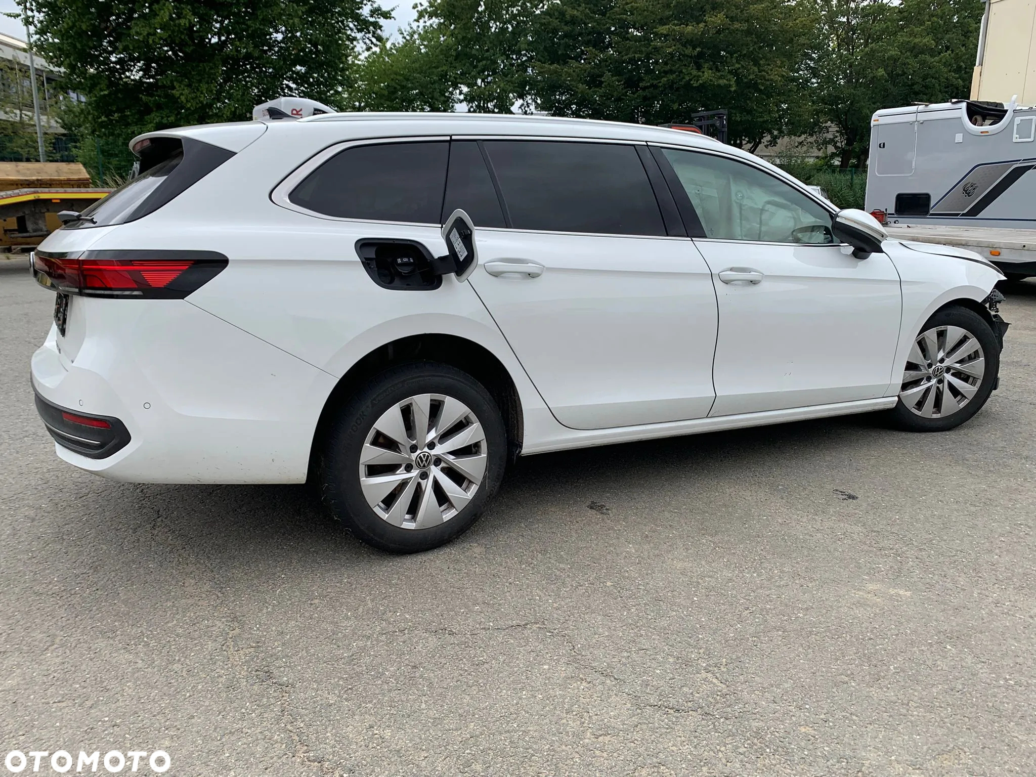 Volkswagen Passat Variant 1.5 e-Hybrid OPF DSG Business - 23