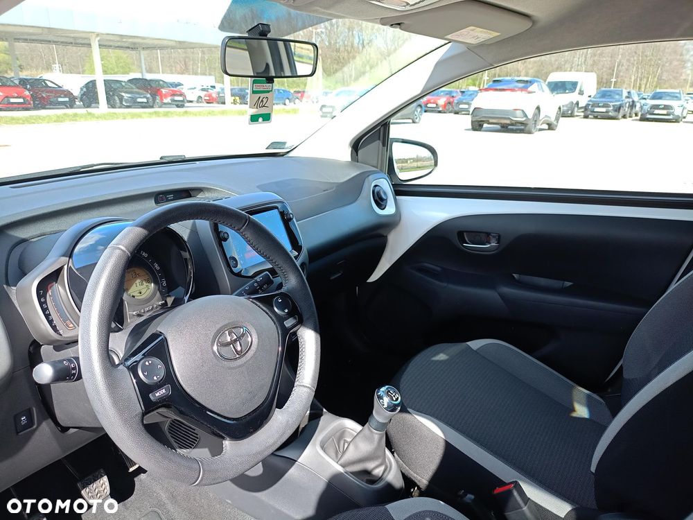 Toyota Aygo - 11