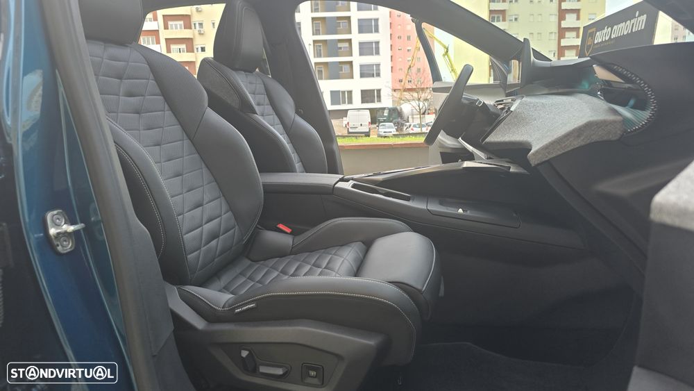 Peugeot E-3008 GT - 30