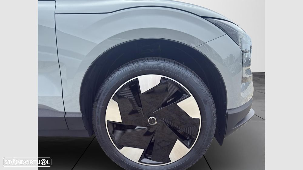 Volvo EX30 69 kWh Single Motor Extended Range Plus - 9