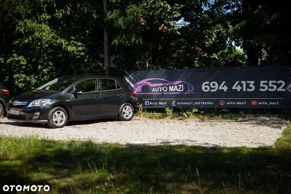 Toyota Auris 1.8 HSD Luna - 2