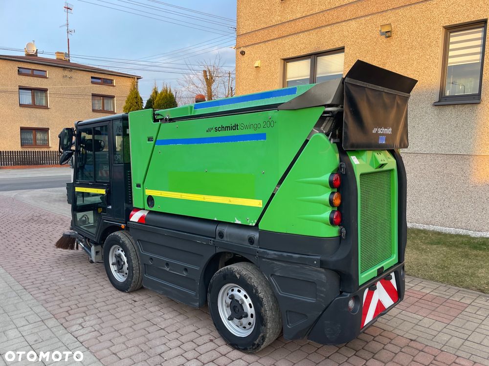 Schmidt Swingo Compact CS 256   200 + Zamiatarka drogowa  zamiatarka chodnikowa uliczna  Swingo 200 +    Super stan 2019 rok - 15