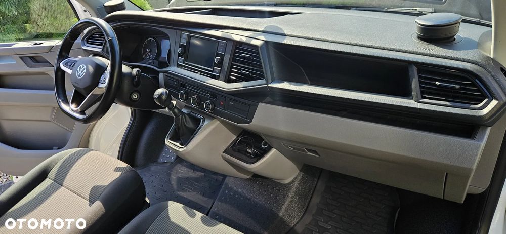 Volkswagen Transporter T6.1 - 13