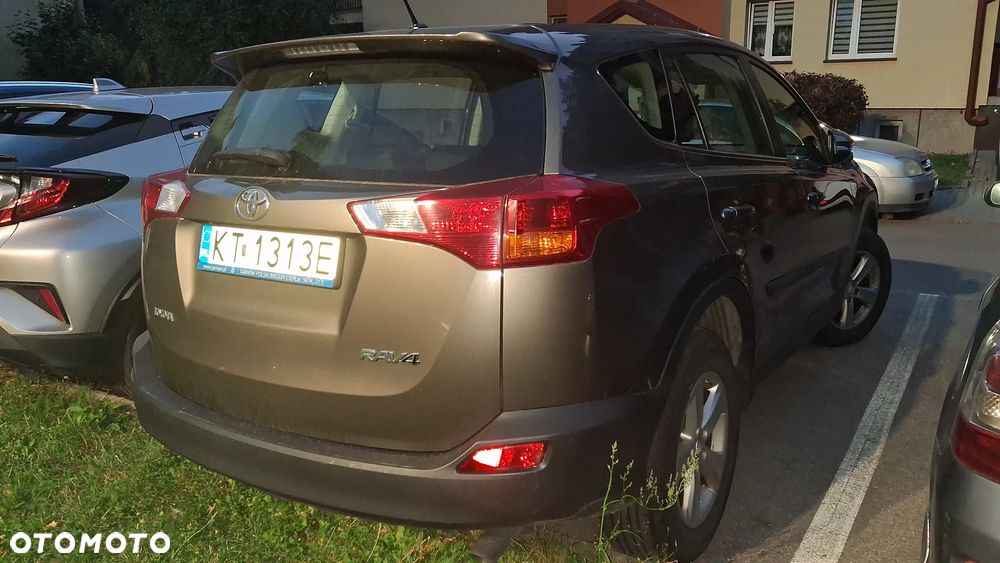 Toyota RAV4 2.0 D-4D Premium - 5
