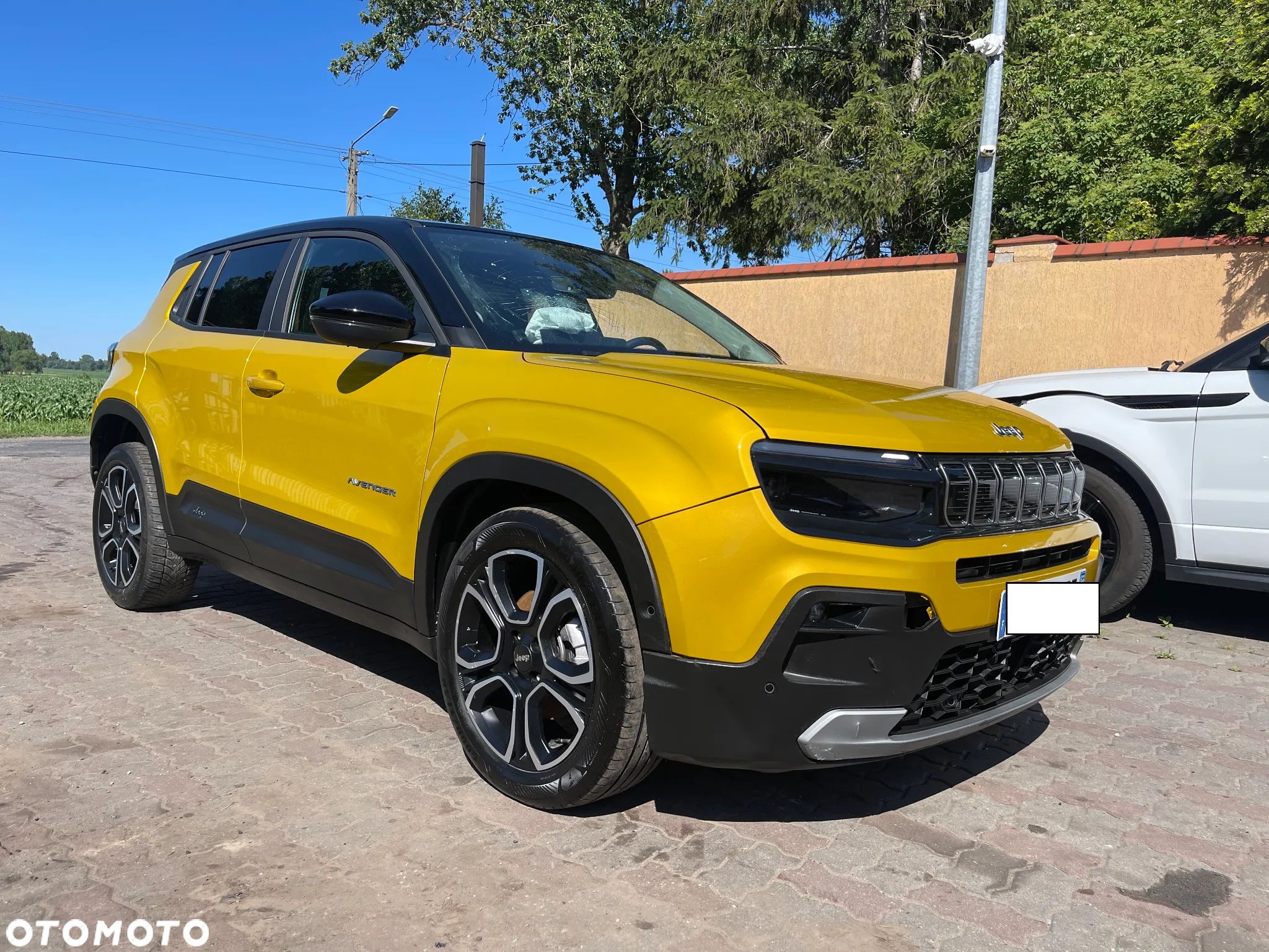 Jeep Avenger 54kWh Summit - 1