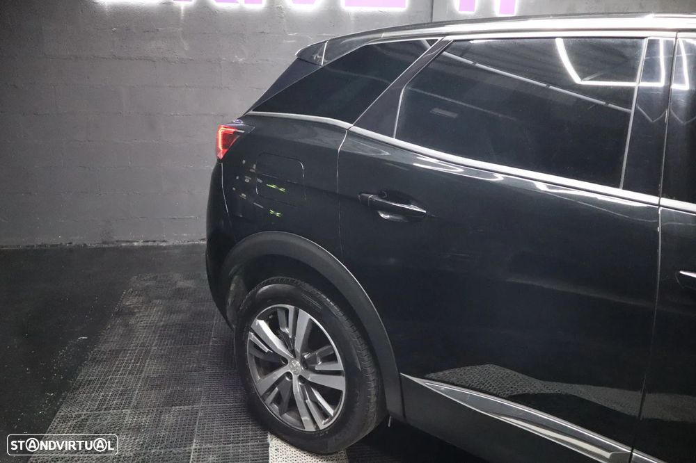 Peugeot 3008 BlueHDi 130 Stop & Start Allure Business-Pack - 4