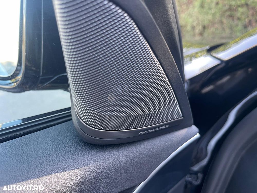 BMW Seria 5 530i AT MHEV - 15