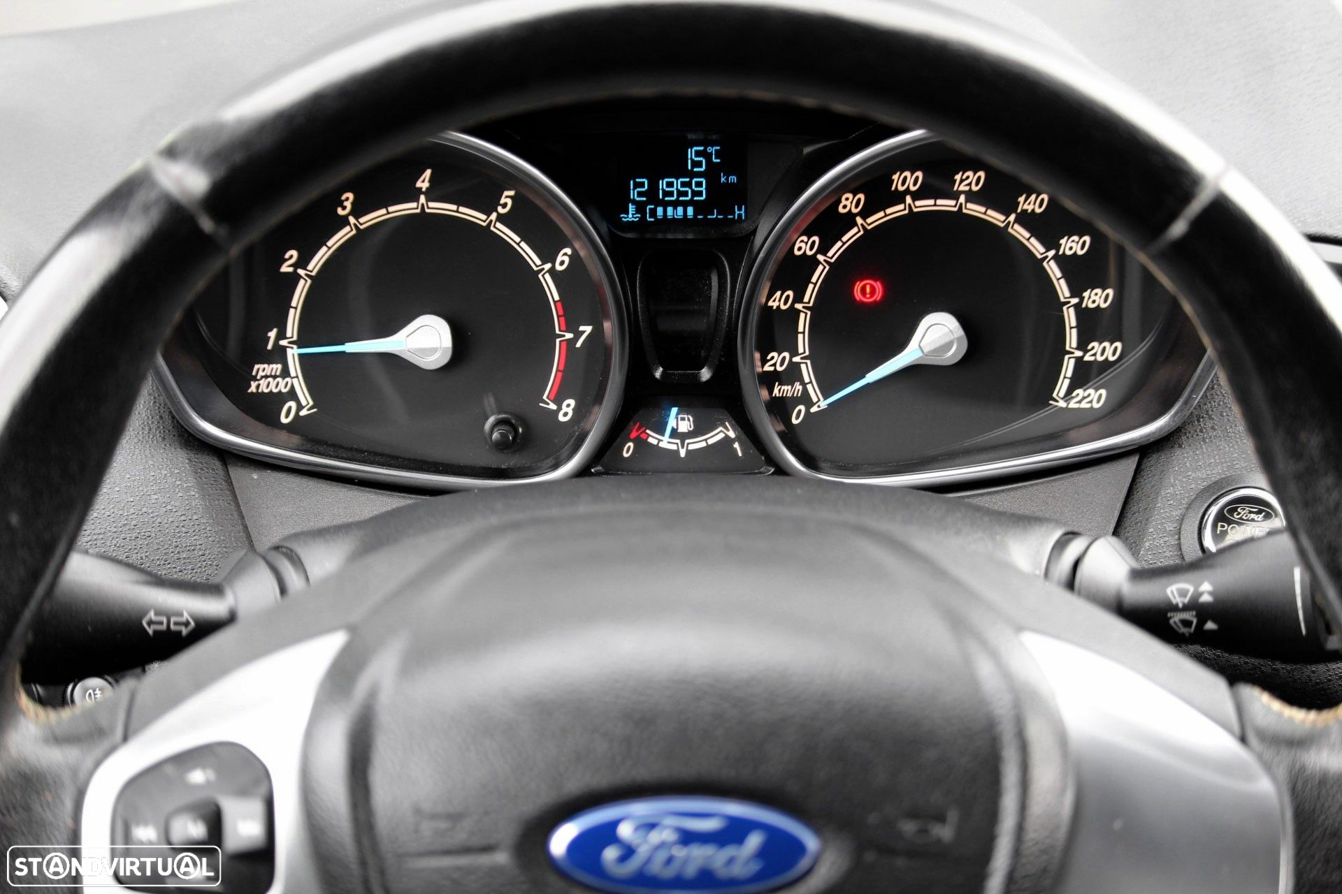 Ford Fiesta 1.0 Ti-VCT Titanium - 19