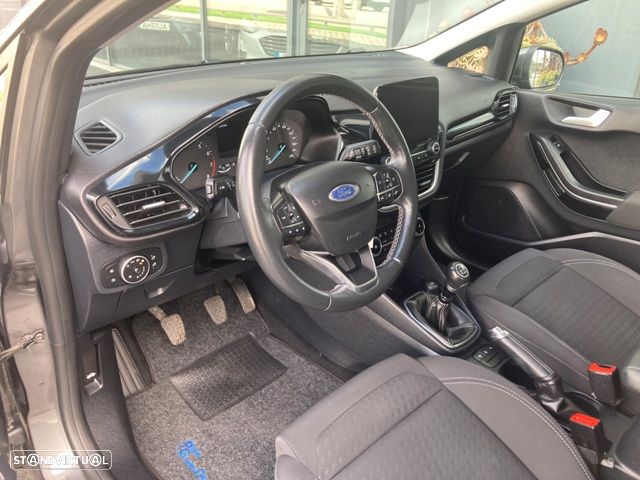 Ford Fiesta 1.0 EcoBoost Hybrid S&S TITANIUM - 12
