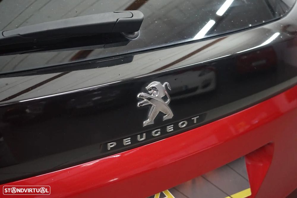 Peugeot 3008 1.2 PureTech Allure EAT8 - 12