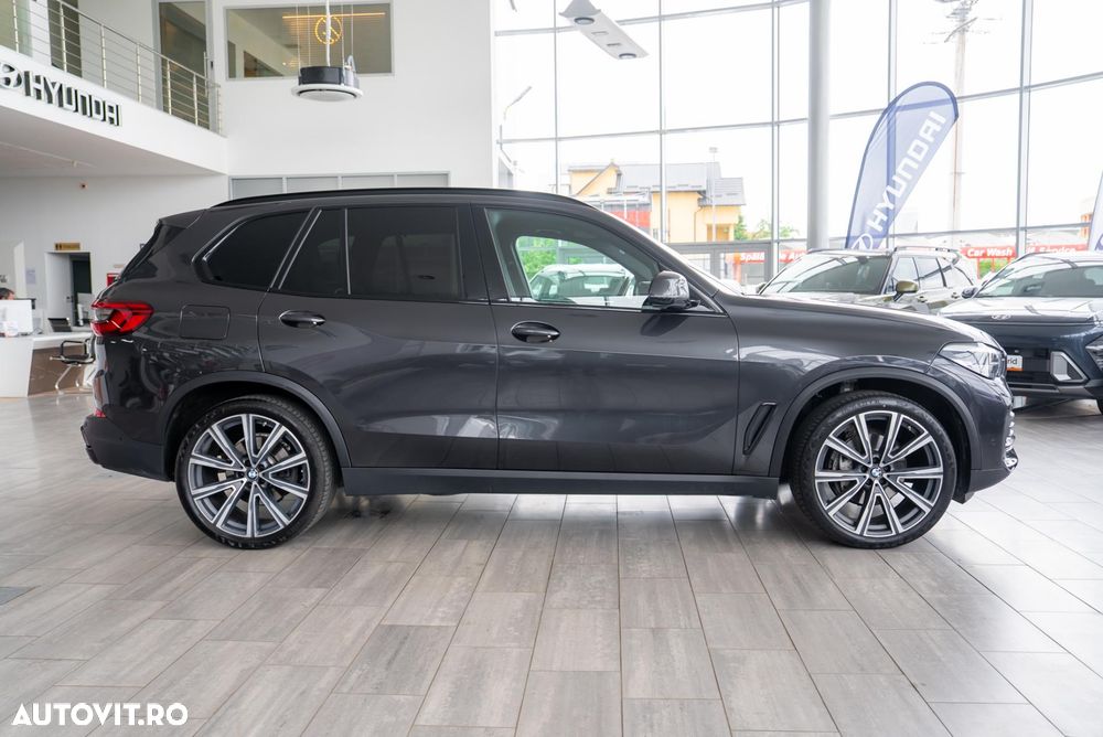 BMW X5 xDrive40i - 12
