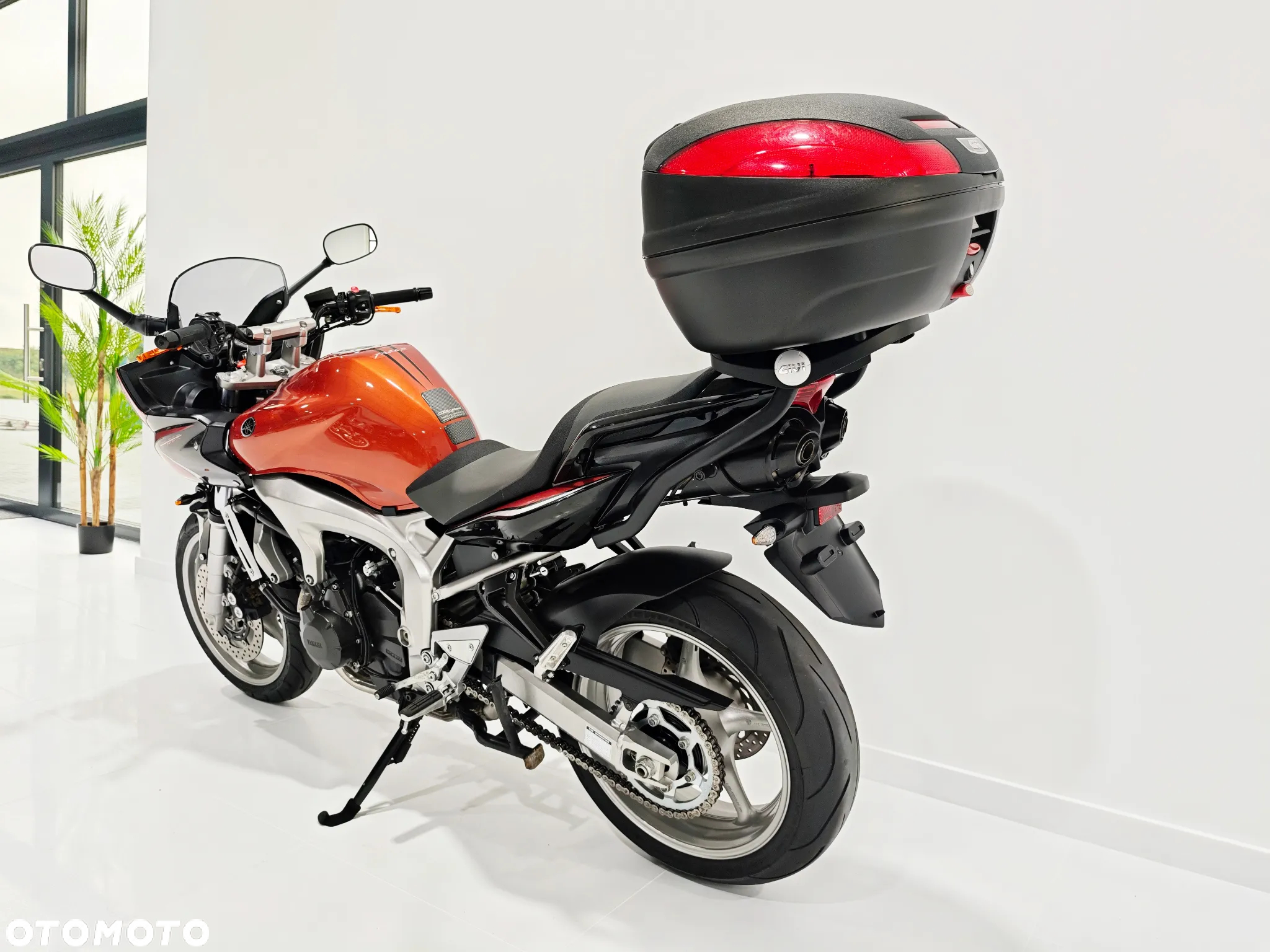 Yamaha FZ - 14