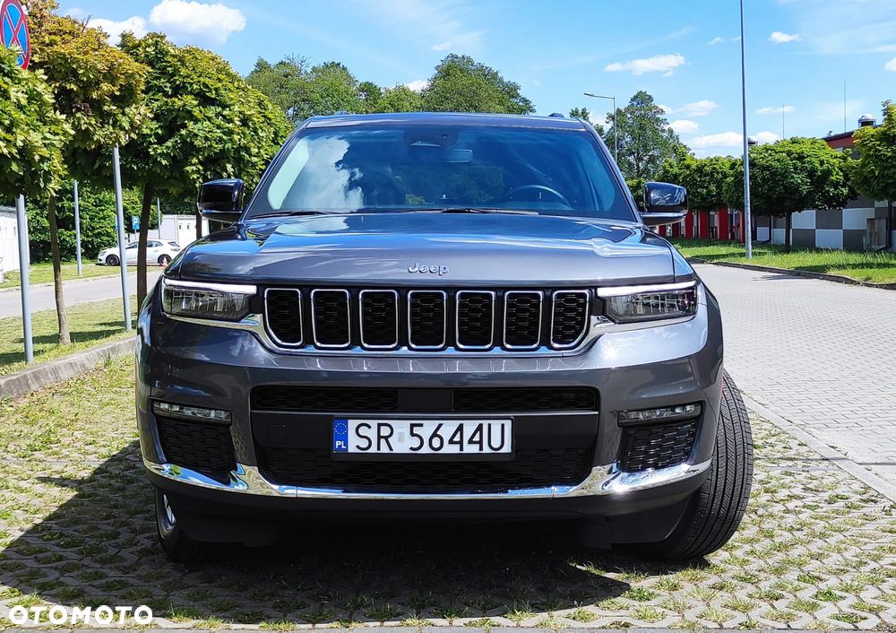 Jeep Grand Cherokee - 3