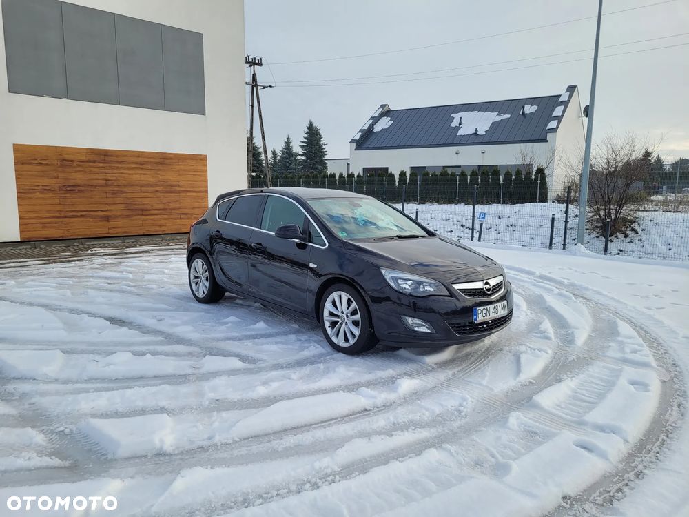 Opel Astra 1.6 Turbo Edition Sport - 2