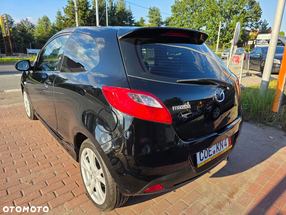 Mazda 2 - 6