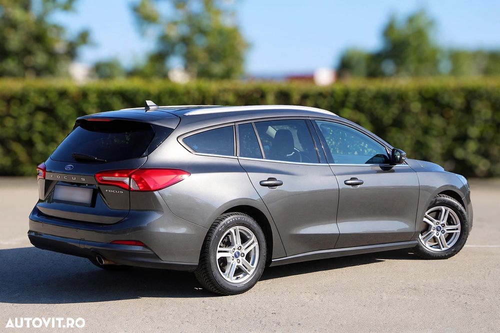 Ford Focus 1.0 EcoBoost Hybrid TITANIUM DESIGN - 4