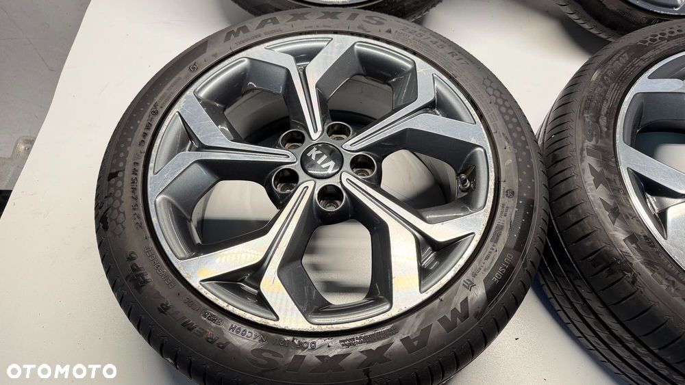 KOŁA FELGI OPONY 225/45R17 KIA CEED III 7J X17 ET53 52910-J7400 - 2
