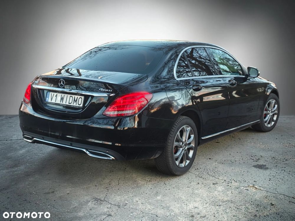 Mercedes-Benz Klasa C 200 4-Matic 7G-TRONIC - 8