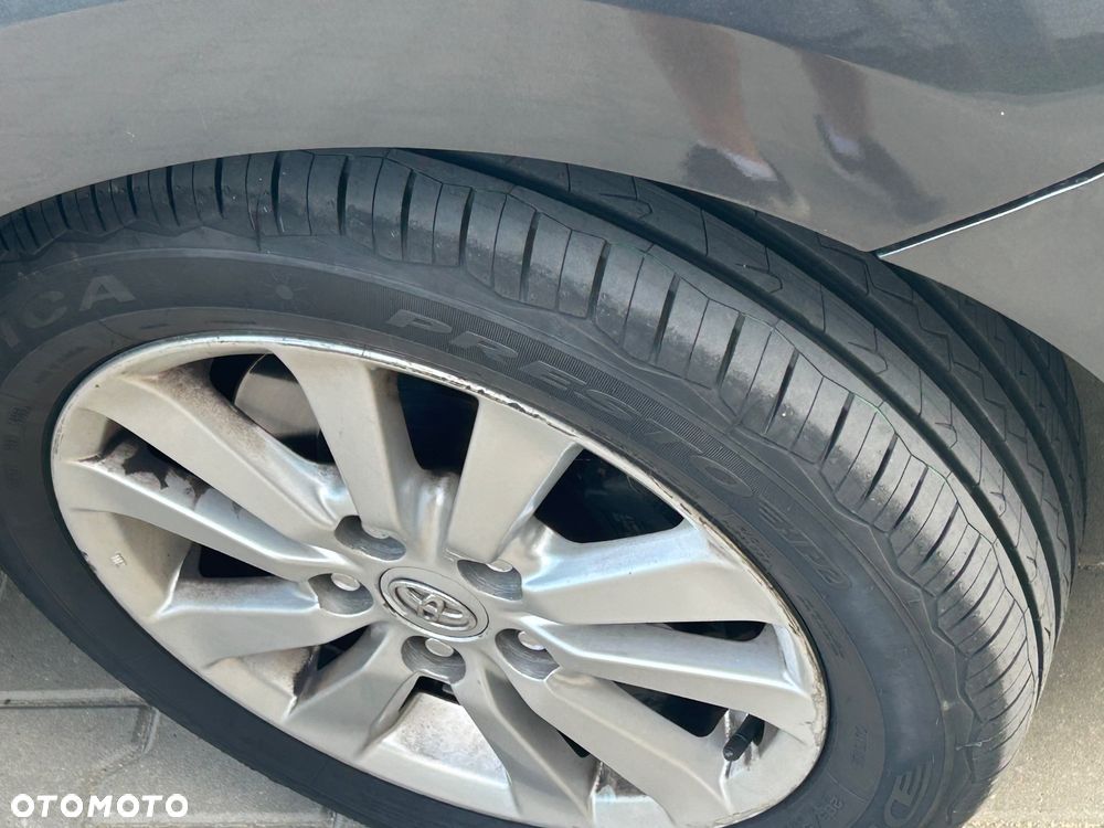 Toyota Auris 2.0 D-4D Sol - 6