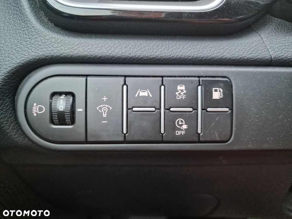 Kia Ceed 1.6 GDI PHEV XL DCT - 33