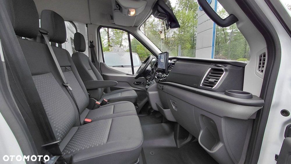 Ford Transit - 9