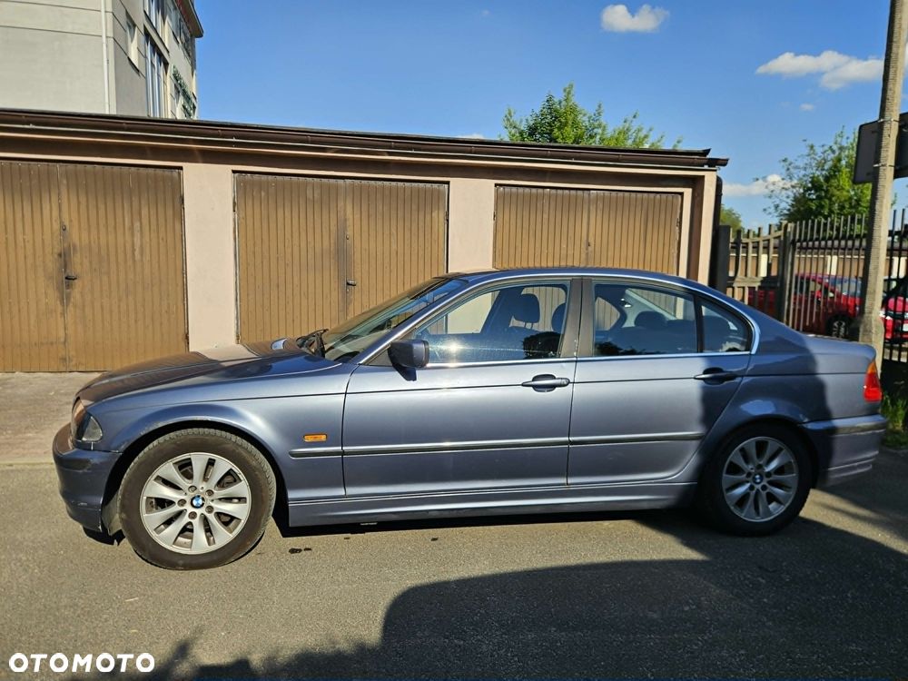 BMW Seria 3 - 3
