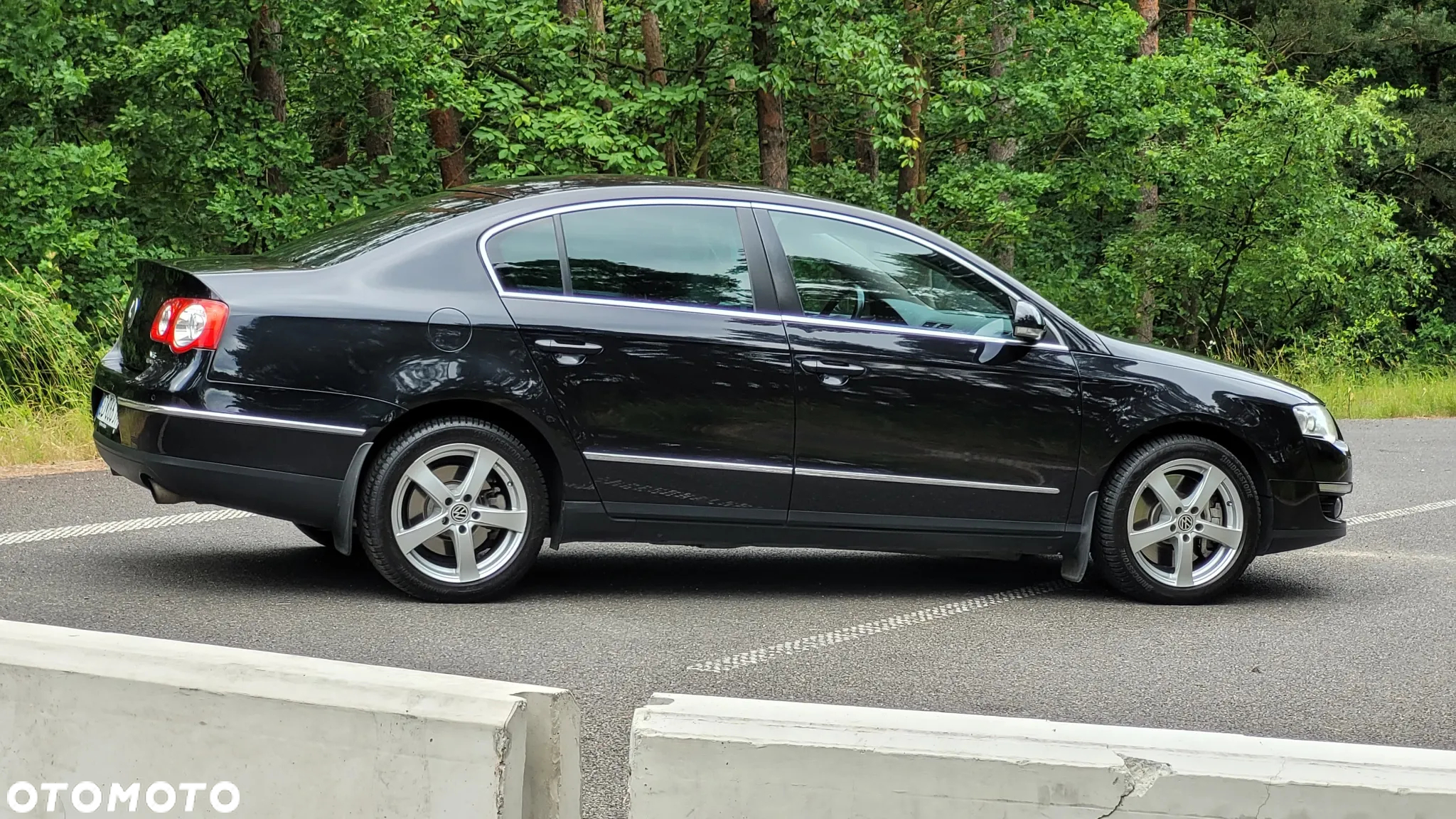Volkswagen Passat 3.2 V6 FSI 4Mot Highline DSG - 3