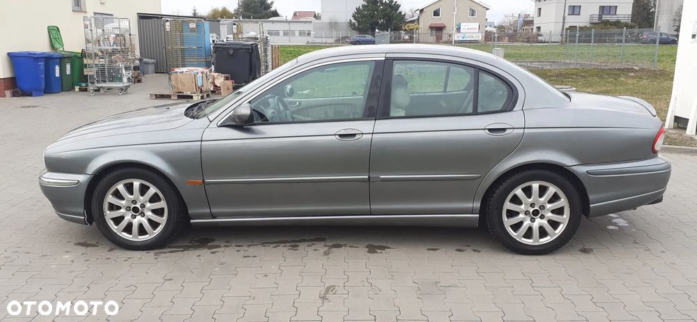 Jaguar X-Type 2.5 V6 4x4 - 7
