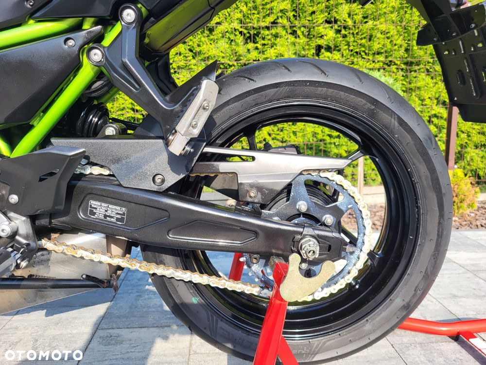 Kawasaki Z - 30