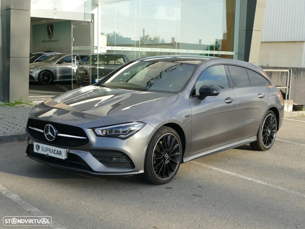 Mercedes-Benz CLA 250 e AMG Line - 4
