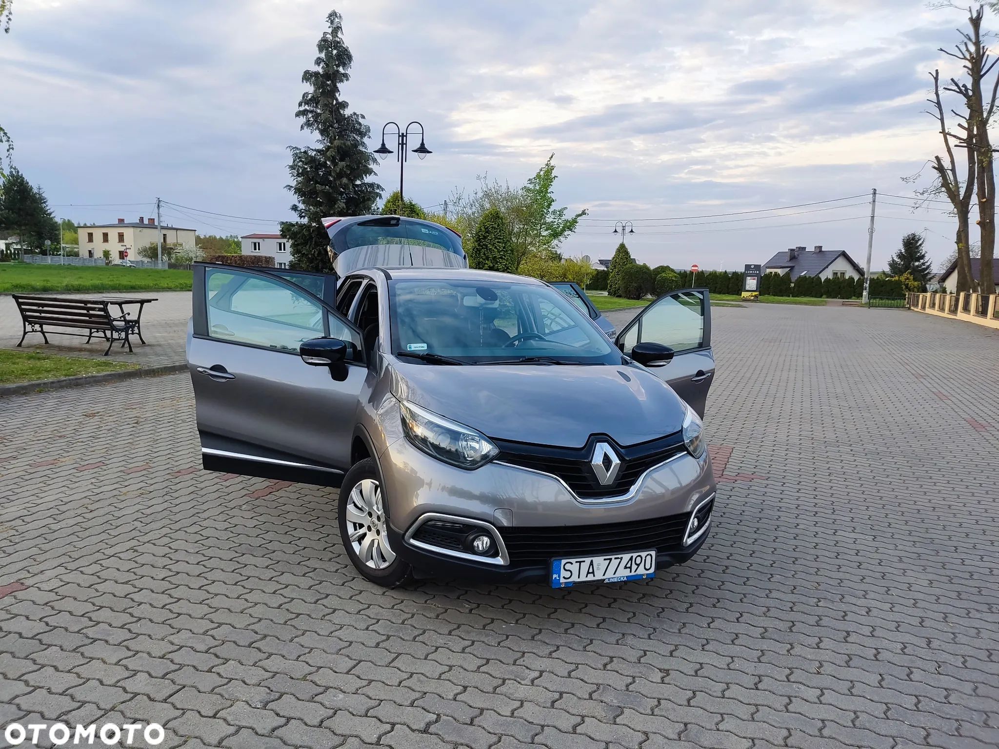 Renault Captur 1.5 dCi Intens - 1