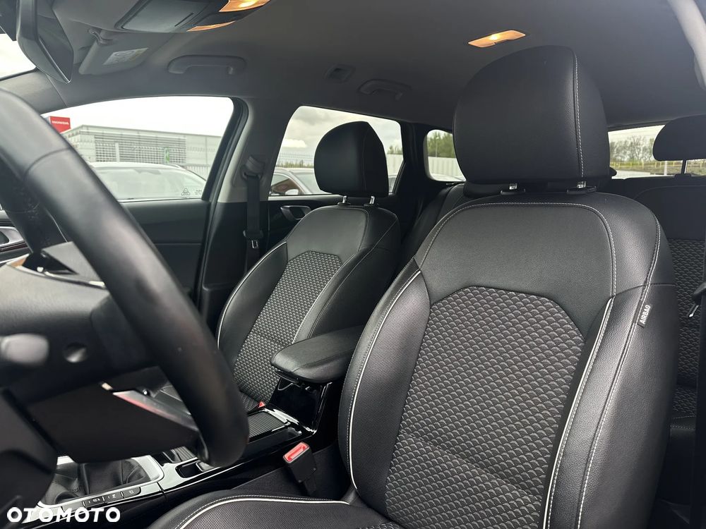 Kia Ceed 1.5 T-GDI Tribute - 11