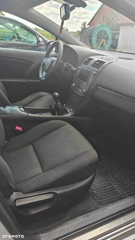 Toyota Avensis 2.2 D-CAT 2010 - 5