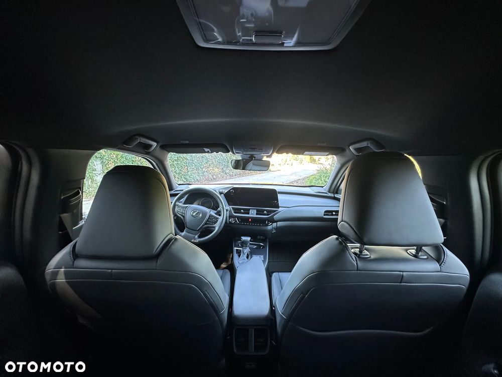 Lexus UX - 17