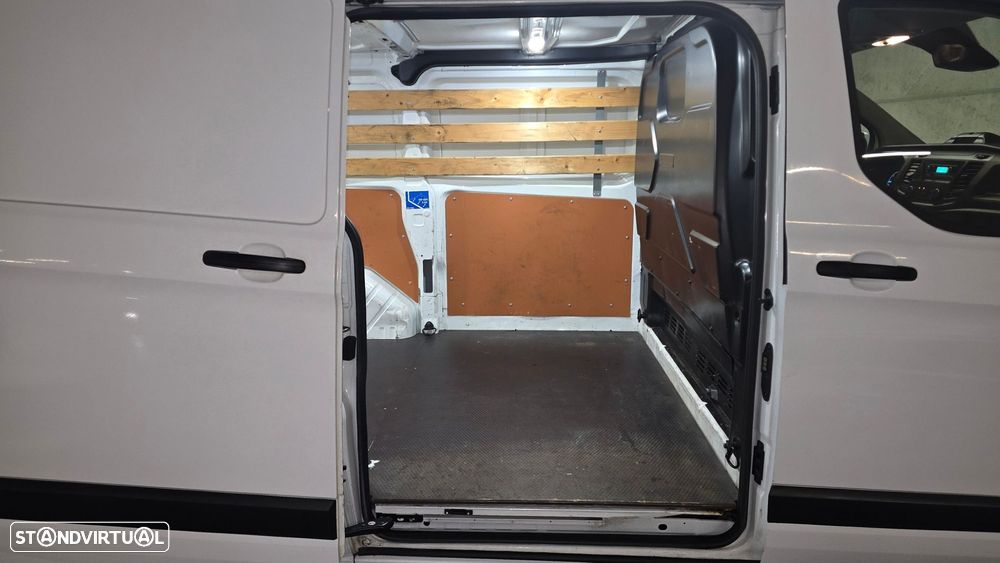 Ford Transit Custom 280L1 2.0 TDCi H1-Tecto Baixo Trend - 22