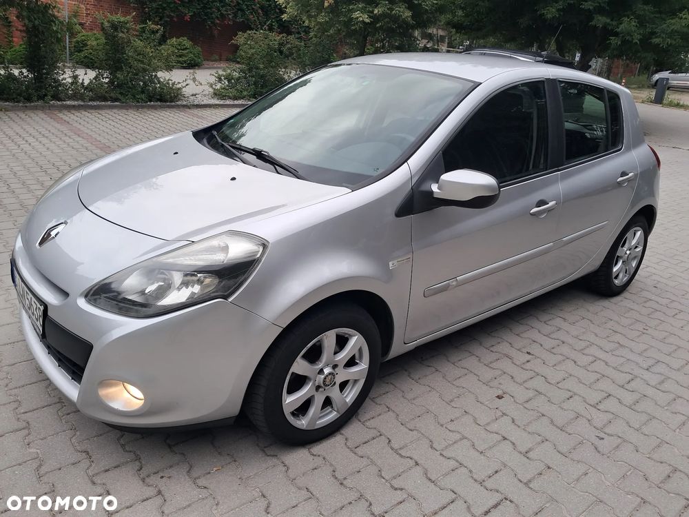 Renault Clio 1.2 TCE Authentique - 1