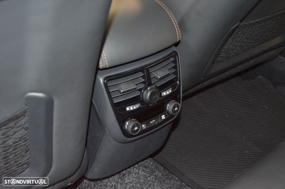 Peugeot 508 RXH 2.0 HDi Hybrid4 2-Tronic - 31