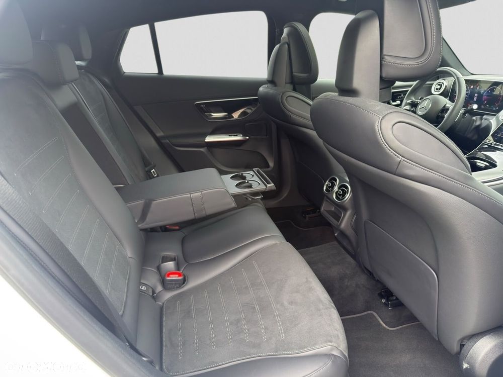 Mercedes-Benz GLC 220 d mHEV 4-Matic AMG Line - 27