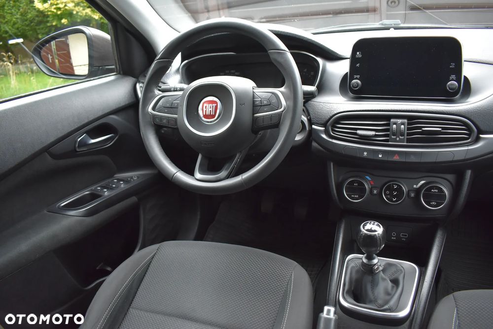 Fiat Tipo 1.4 16V More - 19