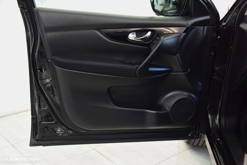 Nissan Qashqai 1.6 dCi N-Tec Xtronic - 22
