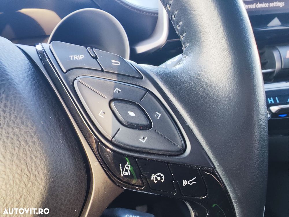 Toyota C-HR 1.8 HSD 122 CP 4x2 CVT Core - 26