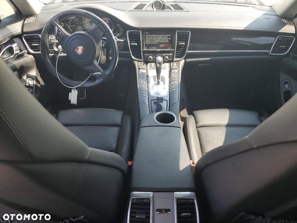 Porsche Panamera S E-Hybrid - 9
