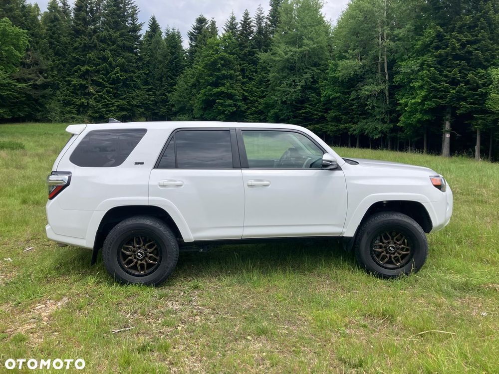 Toyota 4-Runner - 4
