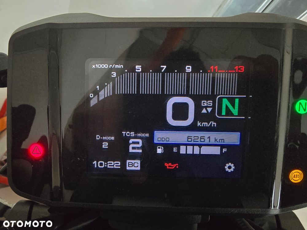Yamaha MT - 5