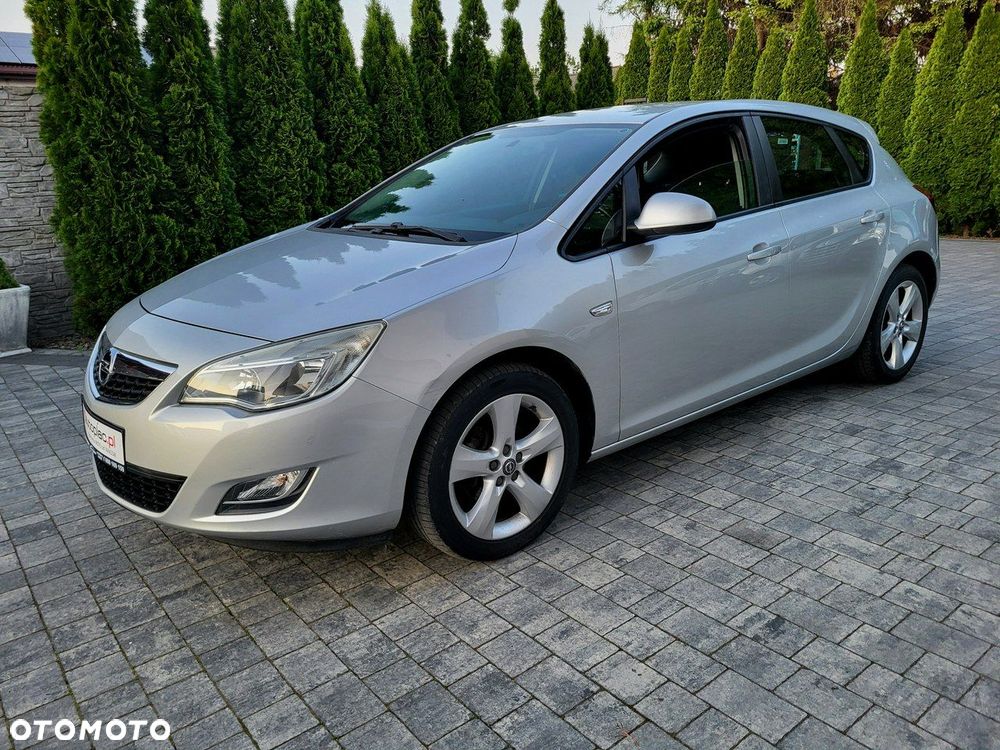 Opel Astra - 2