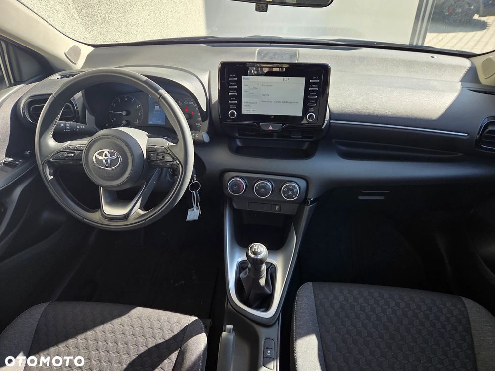Toyota Yaris - 9