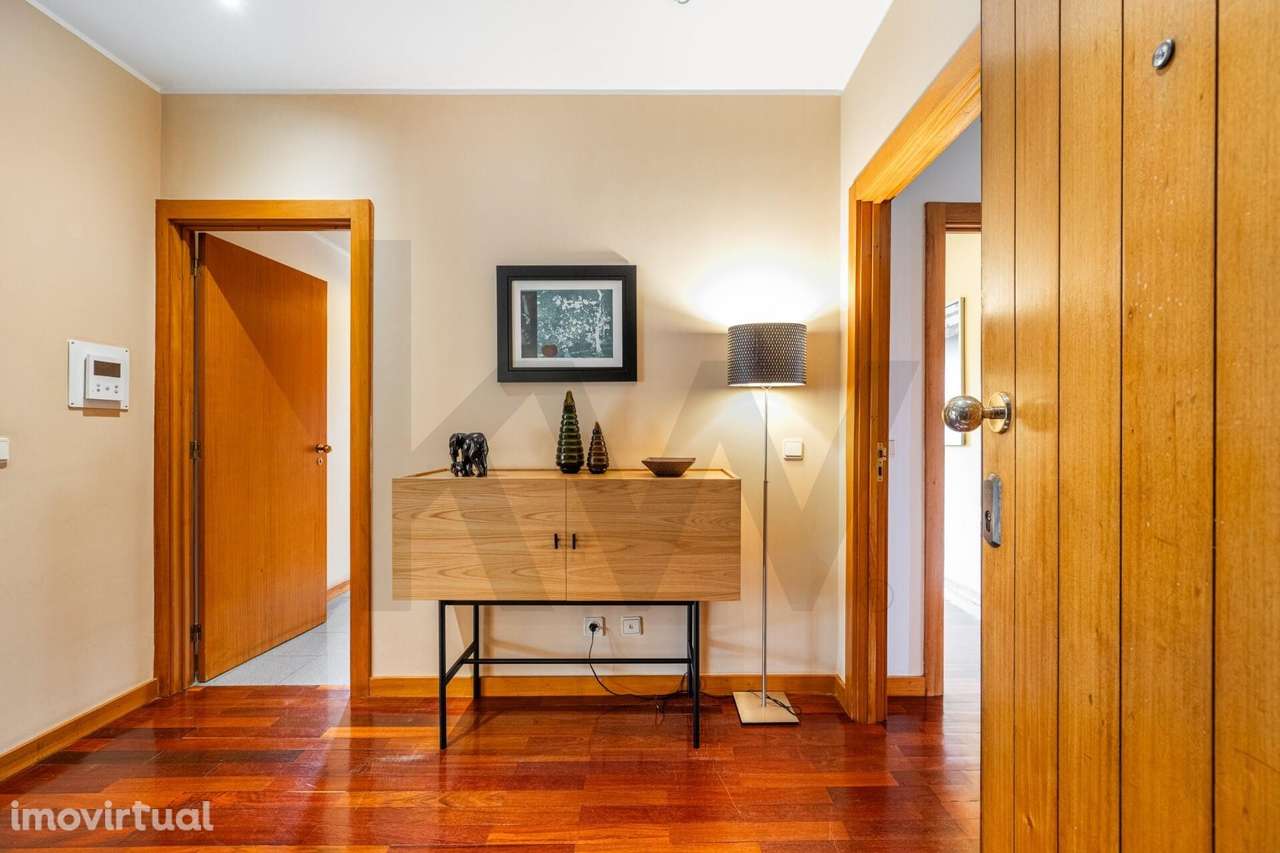 T4 em Condomínio Fechado num ambiente de Conforto e Exclusividade - Ma - Grande imagem: 3/42