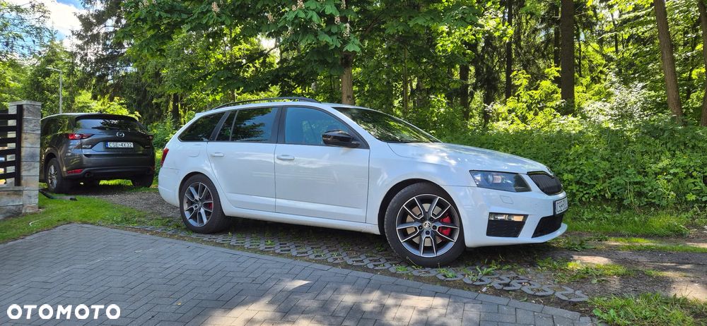 Skoda Octavia 2.0 TDI (Green tec) RS - 1