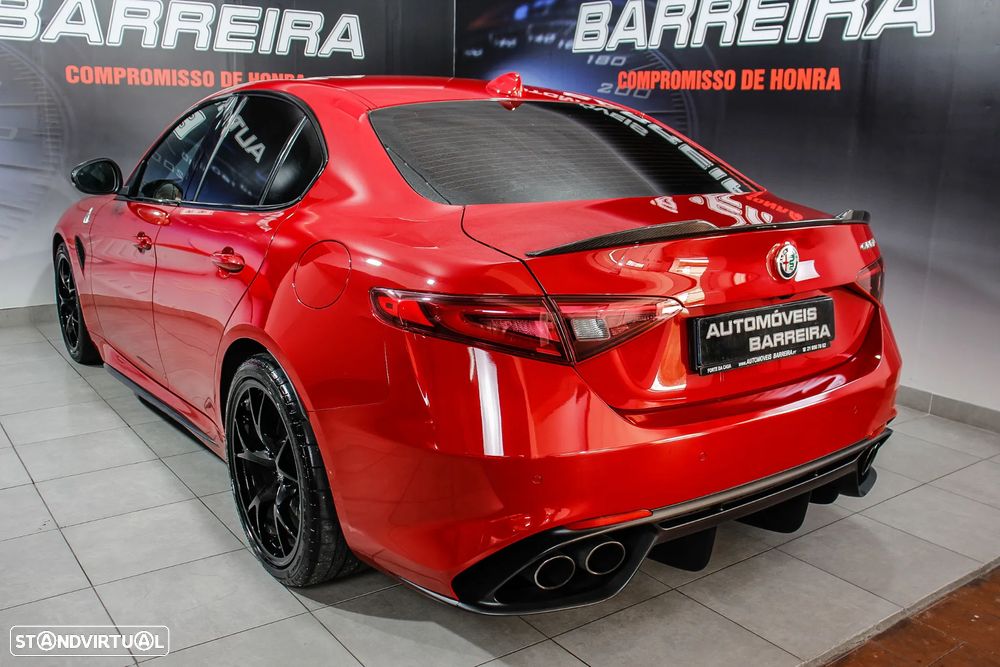Alfa Romeo Giulia 2.9 Bi-Turbo Quadrifoglio AT8 - 29