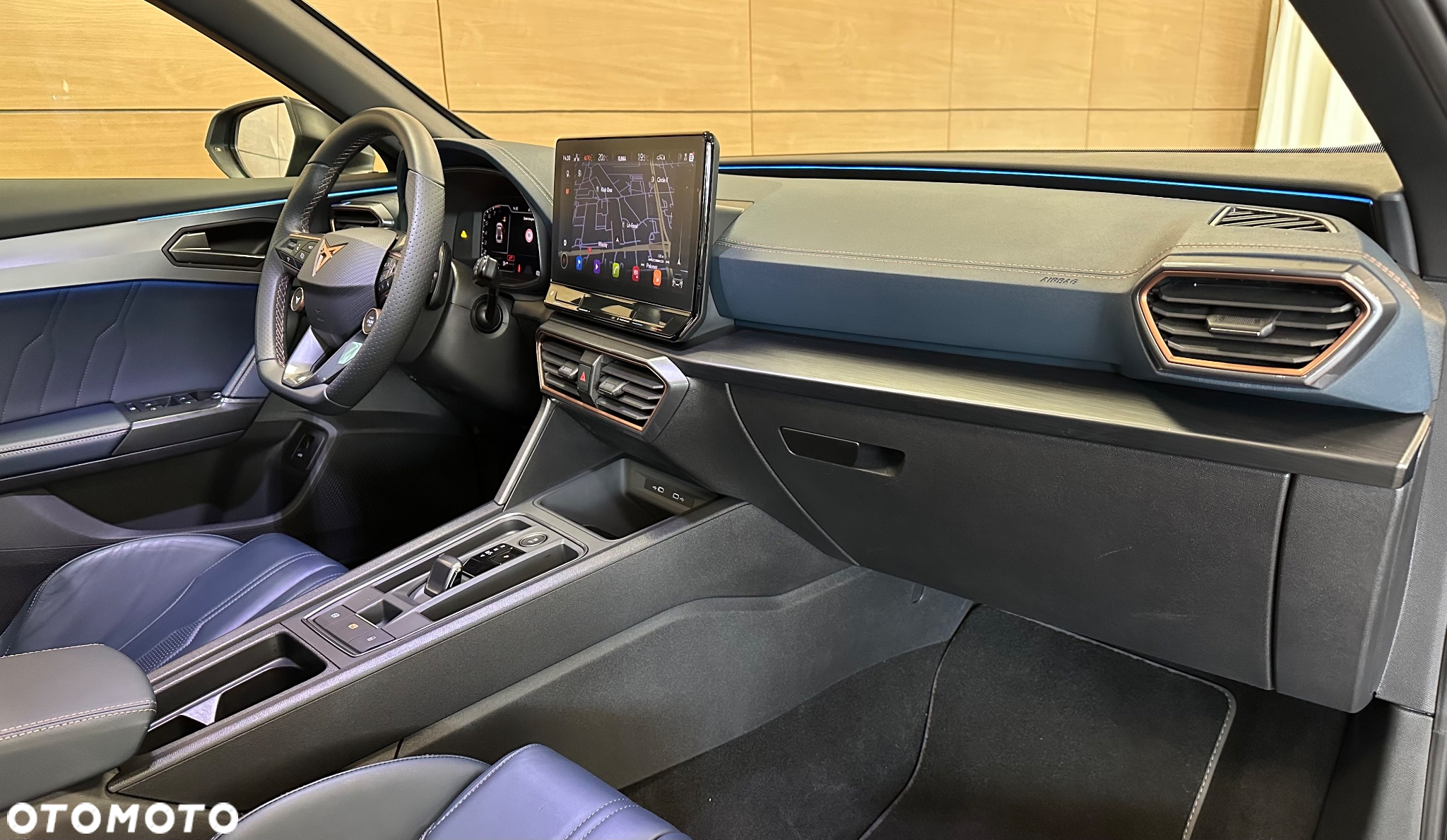 Cupra Formentor 2.5 TSI 4Drive VZ5 DSG - 12
